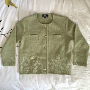 Icelandic Design Green Knit Sweater